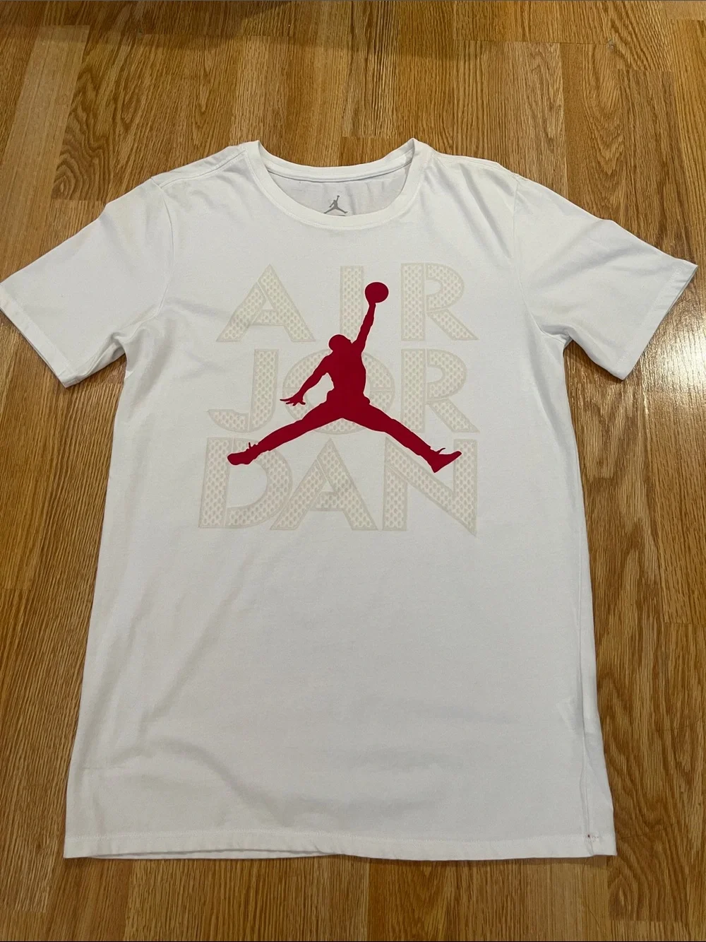 Jordan White Short-Sleeve Tee with Red Jumpman Graphic